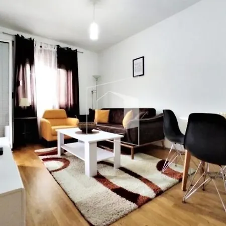 Flat Iva Apartment Podgorica Exterior photo