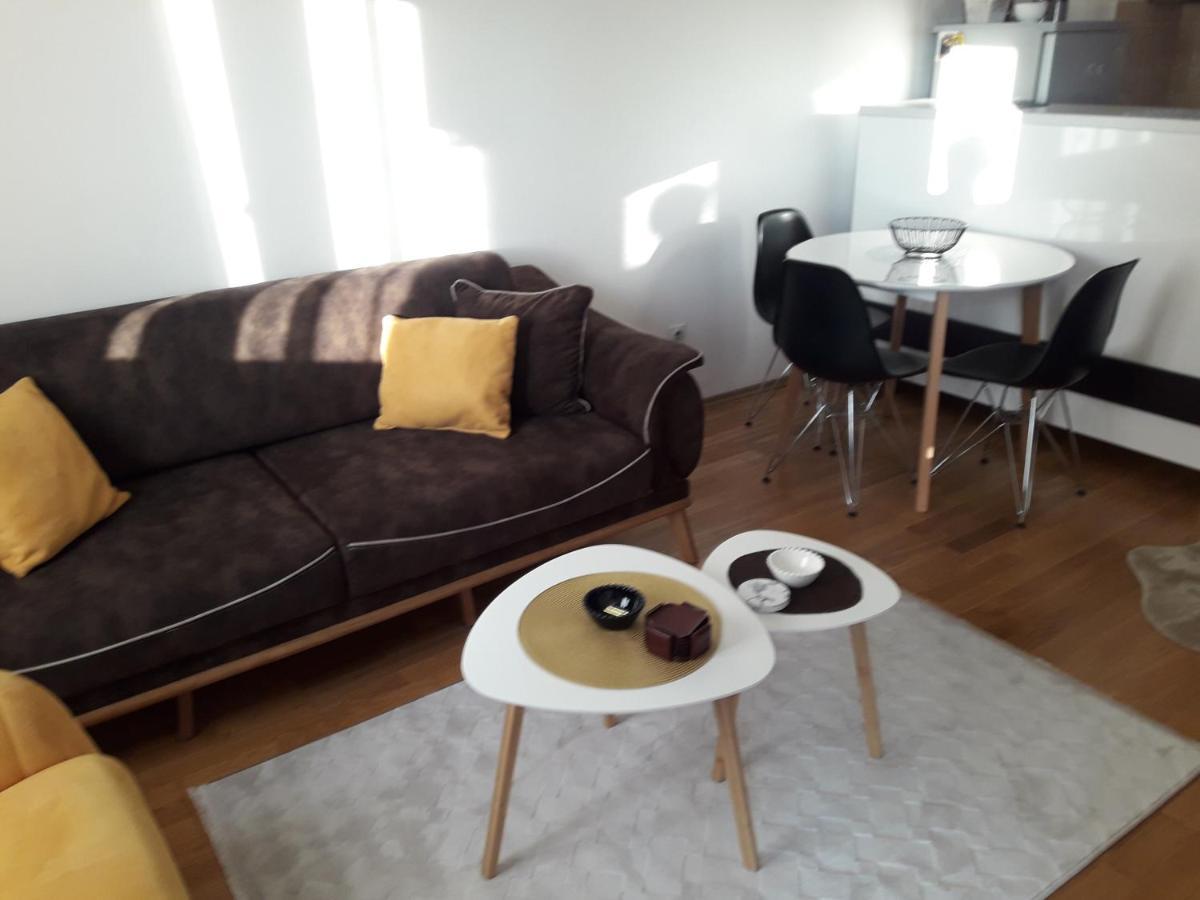 Flat Iva Podgorica